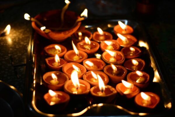 Clay diya for puja (9 pieces) - Image 2